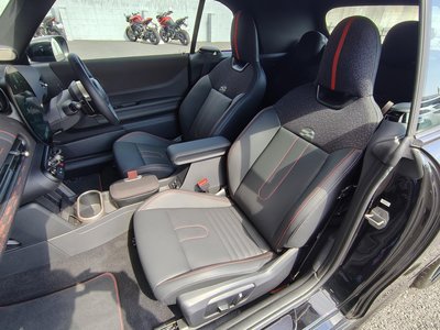صورة مصغرة 37 لـ 2025 MINI COOPER CONVERTIBLE