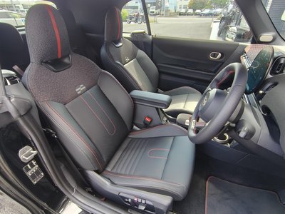 صورة مصغرة 35 لـ 2025 MINI COOPER CONVERTIBLE