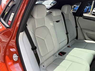 صورة مصغرة 28 لـ 2023 Porsche MACAN