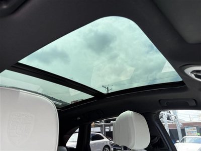صورة مصغرة 26 لـ 2023 Porsche MACAN