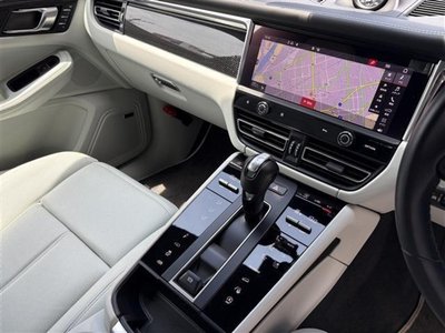 صورة مصغرة 18 لـ 2023 Porsche MACAN