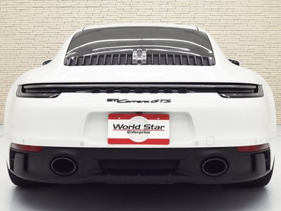 PORSCHE 911 - 4