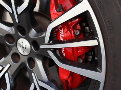 2025 Maserati GRECALE — миниатюра 14