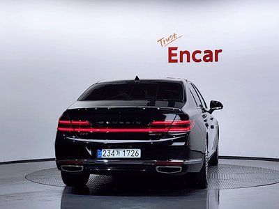 GENESIS G90 - 3