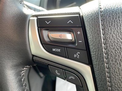 TOYOTA LAND CRUISER PRADO - 8