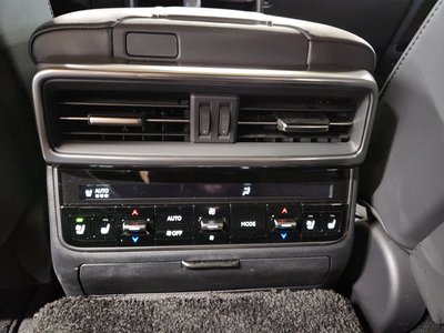 2025 Lexus LX 照片 8