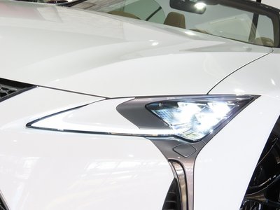 LEXUS LC CONVERTIBLE - 6