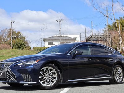 LEXUS LS - 8
