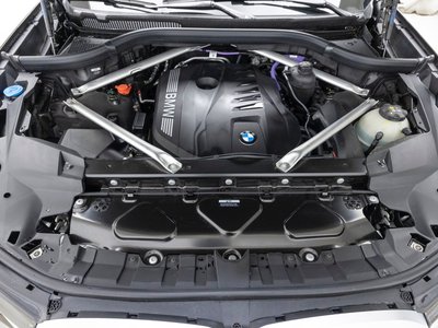 صورة 7 لـ 2025 BMW X7