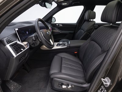 صورة 10 لـ 2025 BMW X7