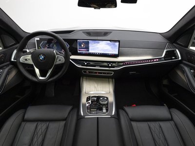 صورة 4 لـ 2025 BMW X7