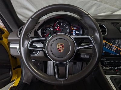 صورة 15 لـ 2017 Porsche 718