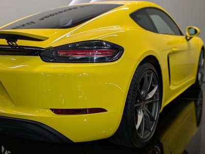 صورة 11 لـ 2017 Porsche 718