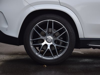 2025 Mercedes-BENZ GLE AMG 缩略图 14