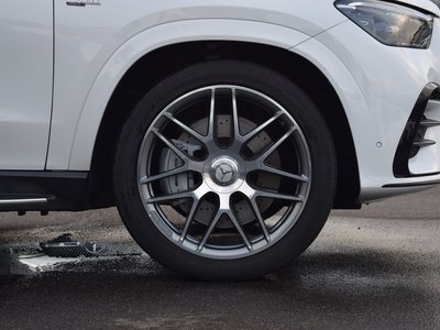 2025 Mercedes-BENZ GLE AMG 缩略图 13