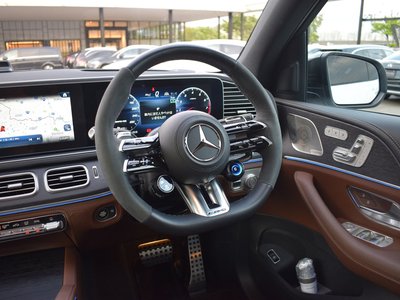 2025 Mercedes-BENZ GLE AMG 缩略图 18