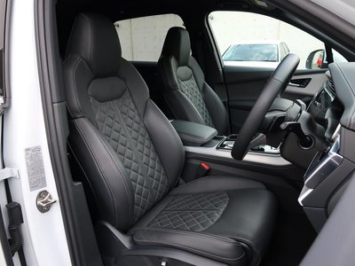 AUDI Q7 - 9