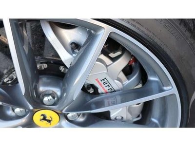 صورة 3 لـ 2021 Ferrari 812 GTS