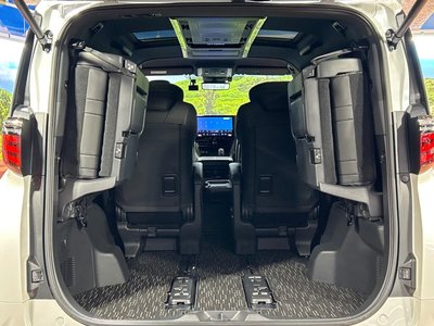 صورة مصغرة 56 لـ 2024 Toyota ALPHARD