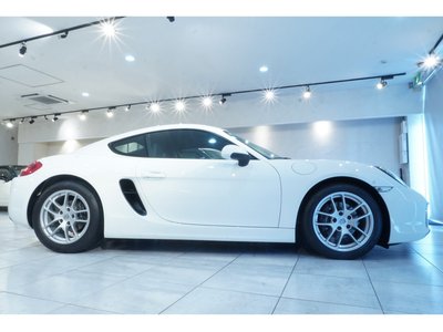 صورة 7 لـ 2015 Porsche CAYMAN