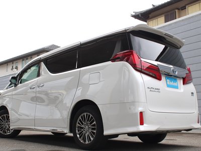 2021 Toyota ALPHARD — фото 8