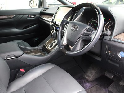 2021 Toyota ALPHARD thumbnail 28