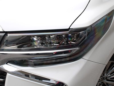 2021 Toyota ALPHARD thumbnail 18