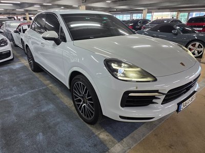 PORSCHE CAYENNE - 4