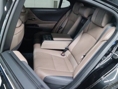 2023 Lexus ES thumbnail 20