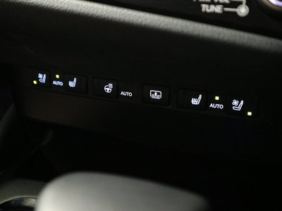2023 Lexus ES thumbnail 31