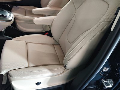 صورة مصغرة 13 لـ 2025 Mercedes-BENZ V-CLASS