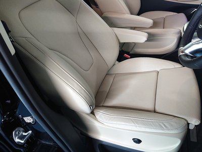 صورة مصغرة 12 لـ 2025 Mercedes-BENZ V-CLASS
