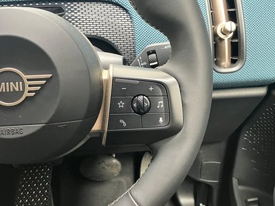 MINI MINI COUNTRYMAN - 9