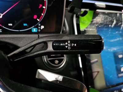 MERCEDES-BENZ E-CLASS - 9