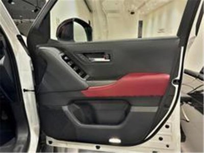 صورة مصغرة 19 لـ 2023 Toyota LAND CRUISER 300
