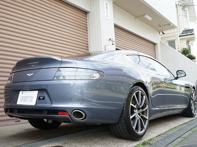 ASTON MARTIN RAPIDE - 9