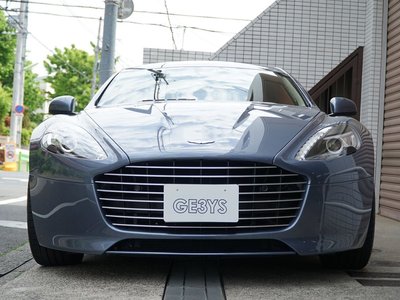 ASTON MARTIN RAPIDE - 7