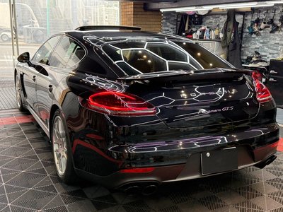PORSCHE PANAMERA - 2