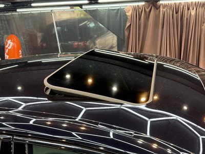 PORSCHE PANAMERA - 5