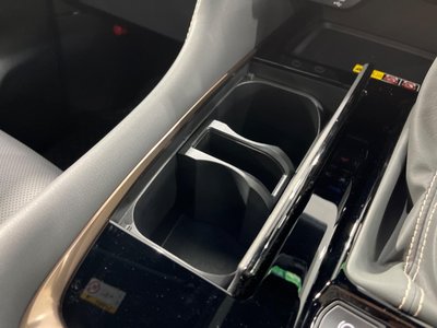 صورة مصغرة 64 لـ 2025 Toyota ALPHARD