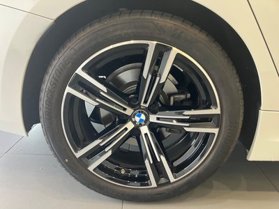 صورة مصغرة 41 لـ 2025 BMW 3 SERIES