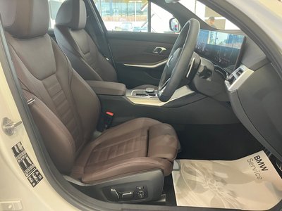 صورة مصغرة 12 لـ 2025 BMW 3 SERIES