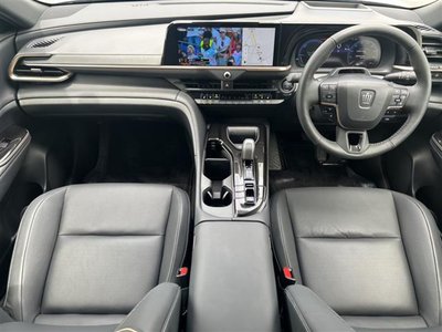 صورة مصغرة 42 لـ 2024 Toyota CROWN SPORT