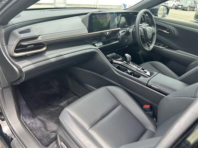 صورة مصغرة 33 لـ 2024 Toyota CROWN SPORT