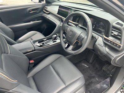 صورة مصغرة 32 لـ 2024 Toyota CROWN SPORT