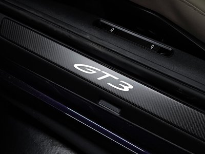 2026 Porsche 911 — миниатюра 13
