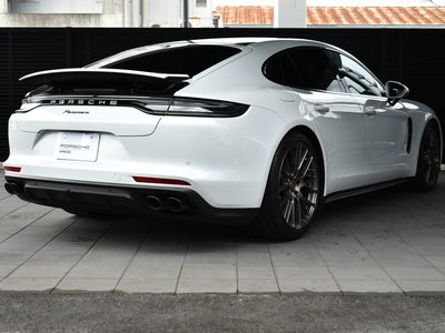 PORSCHE PANAMERA - 9