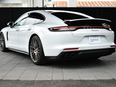 PORSCHE PANAMERA - 7
