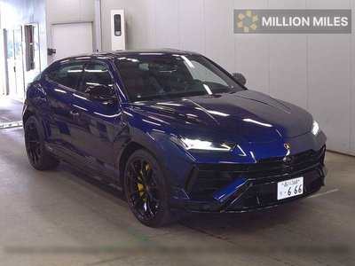 LAMBORGHINI URUS - 1