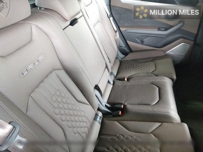 LAMBORGHINI URUS - 6